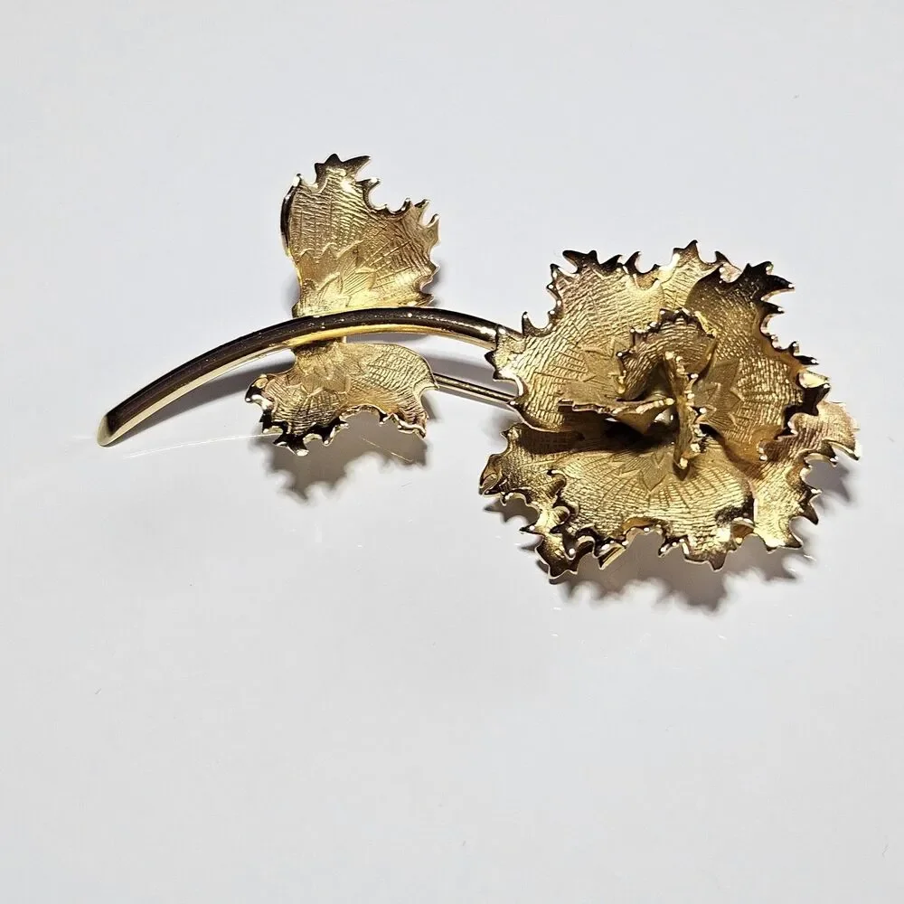 Unbranded vintage gold